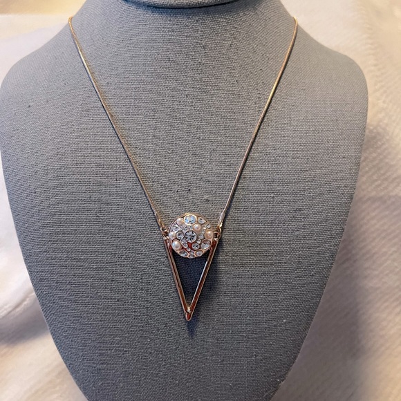 NWOT Ginger Snaps Rose Gold Necklace - Picture 2 of 8